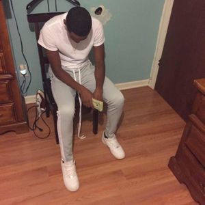 Meet your Posher, Calvin